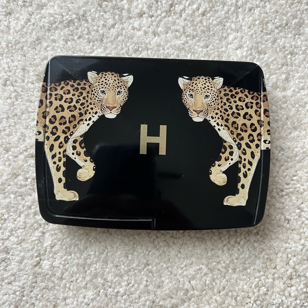 Hourglass Ambient Lighting Edit Unlocked Leopard Palette